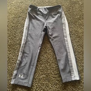 Under Armour Women's Sonic Varsity Capri Leggings